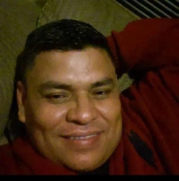 Meet your Posher, Cesar - Picture 1 of 1